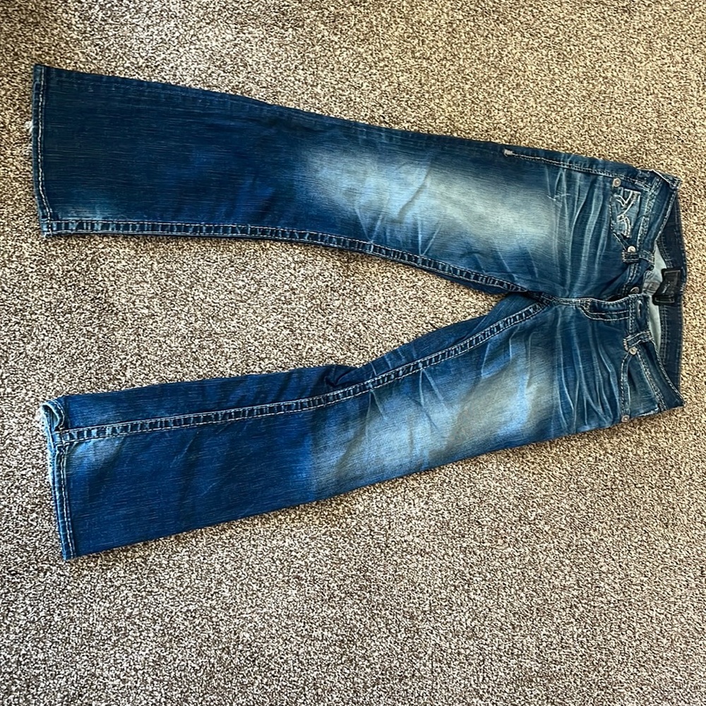 Womens Big Star jeans size 30R Sophia style. Have small amount of stretch.